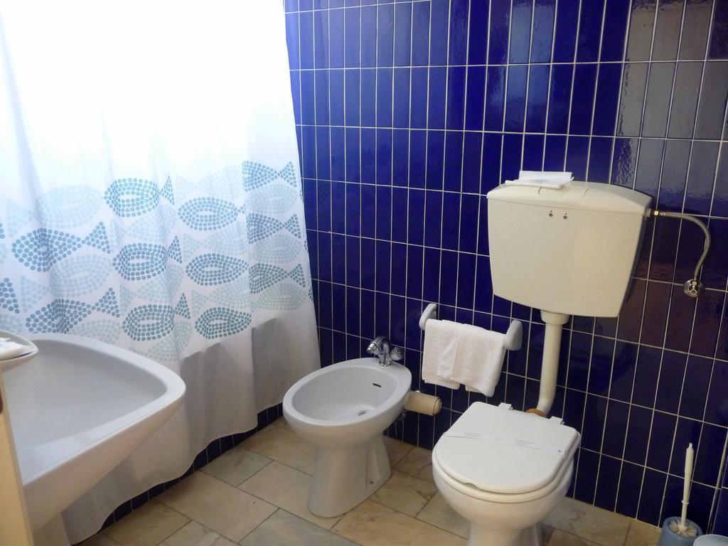 Hotel Tamargueira 피게이라다포즈 객실 사진